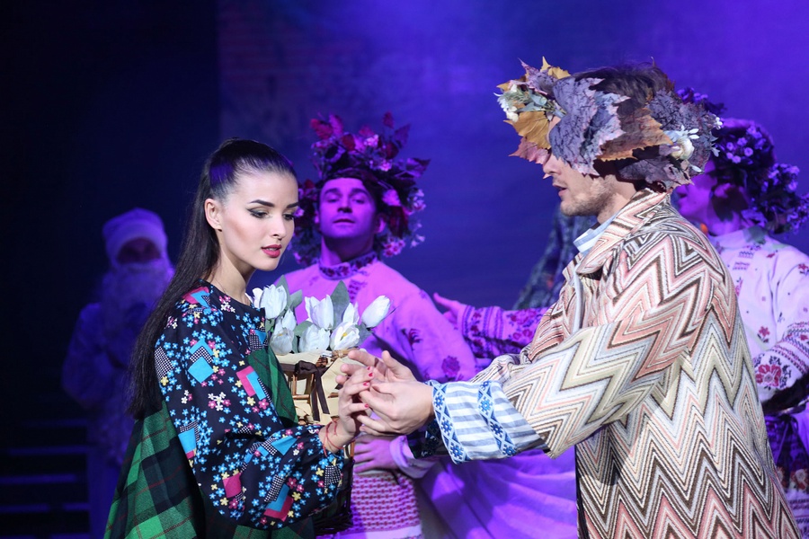 Двенадцать месяцев