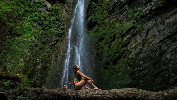 Фотопоход к таинственному водопаду Хрустальный