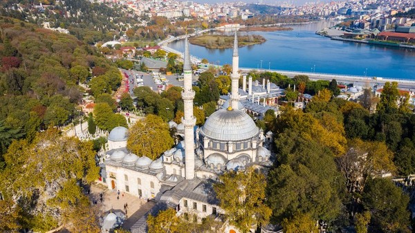 Стамбул: прогулка по древнему району Эйюп