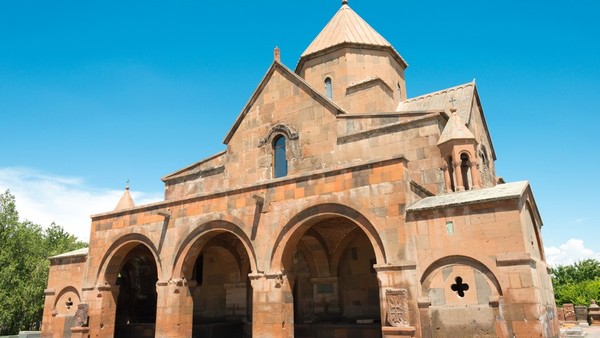 По главным христианским местам Армении. Эчмиадзин и Звартноц