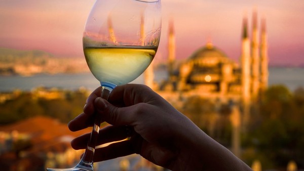 Винные прогулки: Стамбул с сомелье