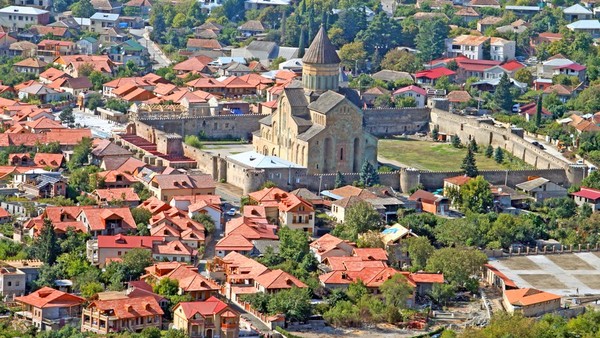 Древняя Мцхета и пещерный Уплисцихе — из Тбилиси