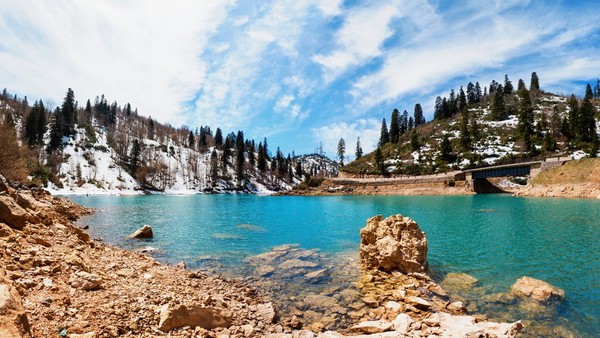 Путешествие в Рачу: горы, церкви и Хванчкара