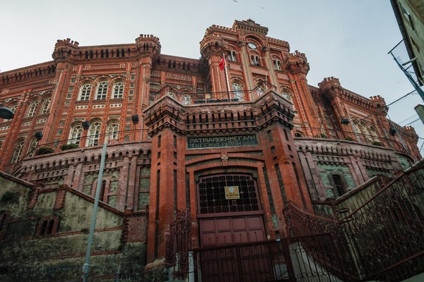 Золотой Рог: история города от крестоносцев до османов и фанариотов