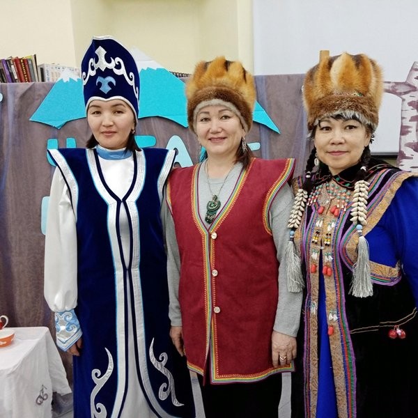 Урок-праздник «Алтайский чай: обычаи и традиции»