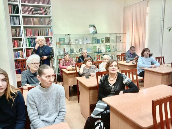 Презентация книги Виталия Огородникова «Ваш выход»