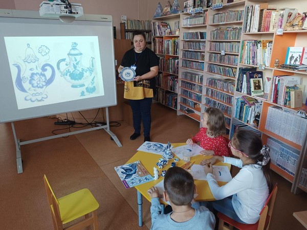 Творческая гостиная «Кладовая народных ремёсел»