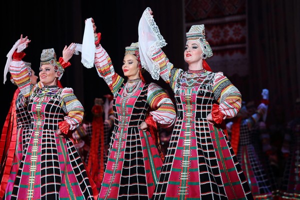 Концерт Воронежского русского народного хора им. К. И. Массалитинова