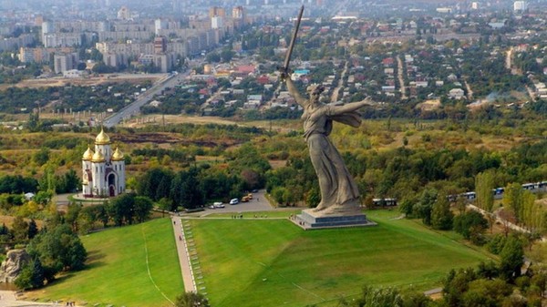 Беседа «Скульптура «Родина–мать зовет!»