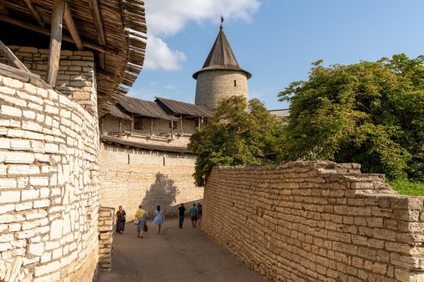 Сборная экскурсия по Псковскому кремлю