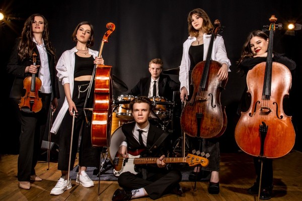 Magic Cellos Band. Роковая классика