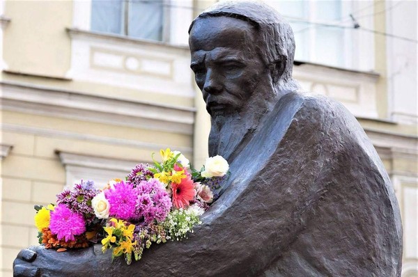 Литературный час «Петербург Достоевского»