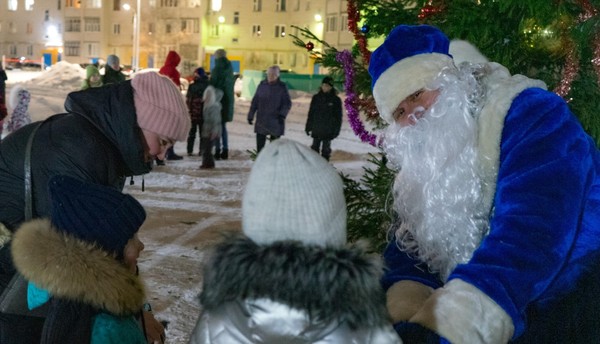 «Новогодние забавы в народном стиле»