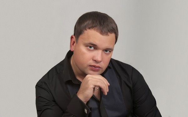 Олег Голубев
