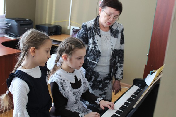 Программа повышения квалификации для педагогов по игре на фортепиано