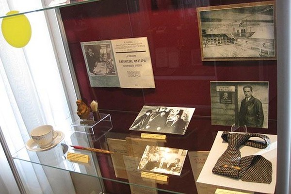 Экскурсия «Его появление внушало надежду на выздоровление, врачам – уверенность…»