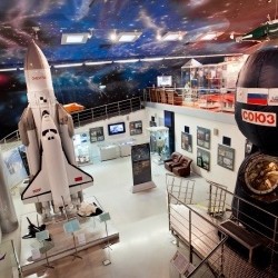 Космическое путешествие (пешеходная экскурсия в павильон Космос на ВДНХ)