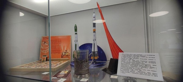 Временная выставка «12 апреля – День космонавтики и авиации»