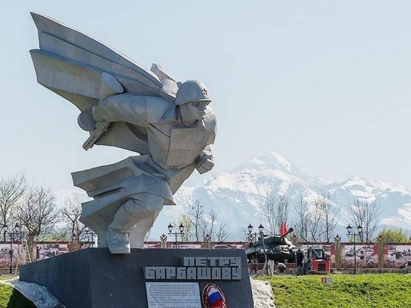 Экскурсия по памятным местам и местам боевой славы Осетии