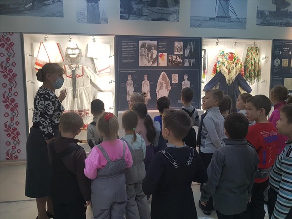 Экскурсия по постоянным экспозициям Музея краеведения и истории Новочебоксарска