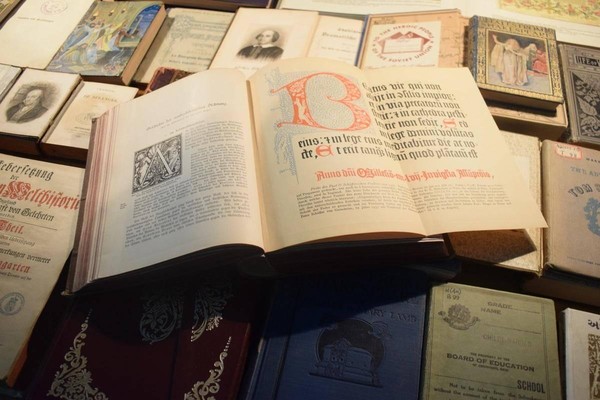 Экскурсия «Экслибрисы во времени: магия книги и истории книжных знаков»