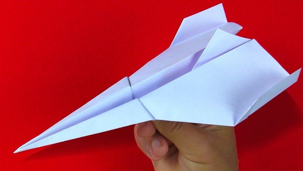 «Самолет из бумаги»