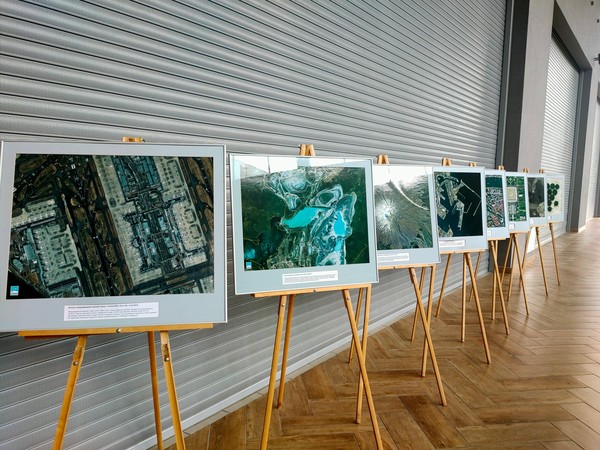 Временная выставка «Аист-2Д: самарский взгляд из космоса»