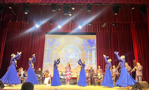 Концерт эстрадной группы Государственного симфонического оркестра Республики Таджикистан