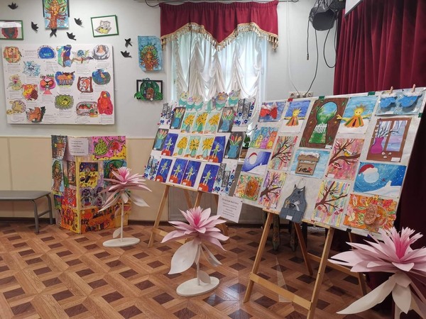 Отчетная выставка художественной студии «ИЗОбрази»