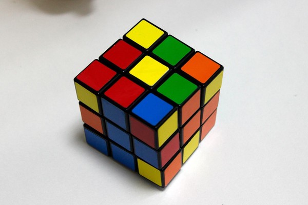 Программа «День рождения Кубика Рубика»