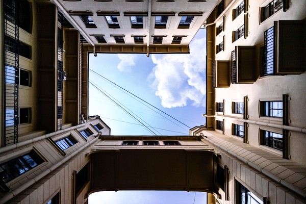 Фотоэкскурсия в доме Бака: редкий визит в дворянскую квартиру