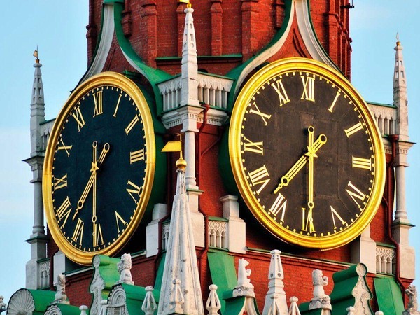 Программа «Кремлевские часы: от башенных до карманных»