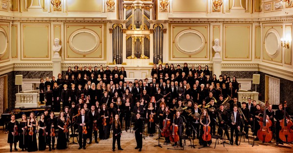 Концерт Российско-китайского симфонического оркестра и хора