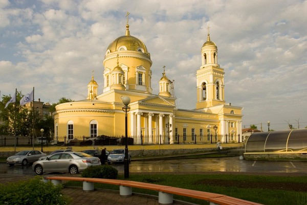 Экскурсия «Свято-Троицкий кафедральный собор – Дома Рязановых»
