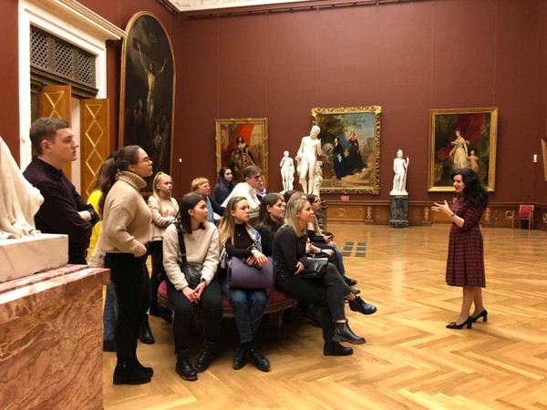 Обзорная экскурсия по экспозиции Михайловского дворца