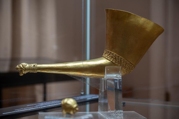 Экскурсия по выставке «Ахеменидский след в Северном Причерноморье»