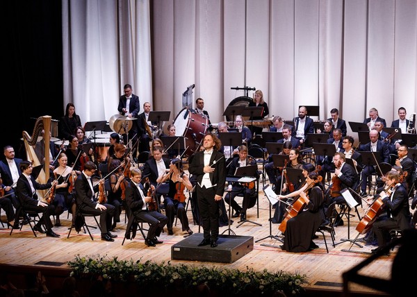 Солисты Тюменского филармонического оркестра. Планета Шнитке