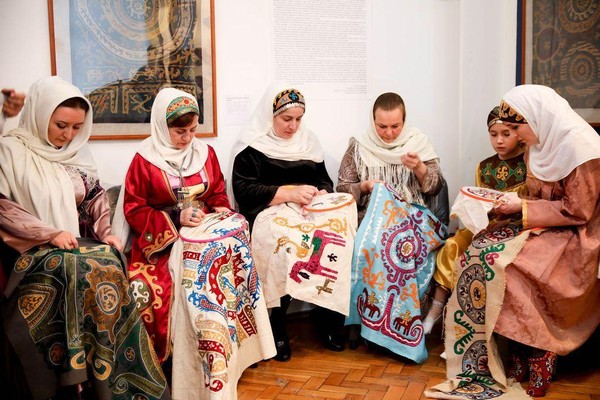 Мастер-класс «Кайтагская вышивка Оберег Дагестанской культуры»