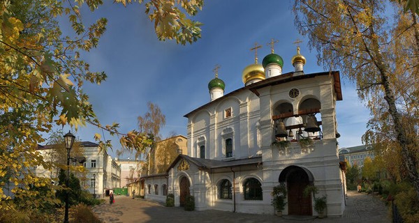 Возрожденная святыня – Сретенский монастырь (с посещением «Туринской плащаницы», авторская экскурсия, пешеходная)