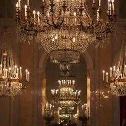 «Сокровища мировой оперы» с экскурсией во дворце