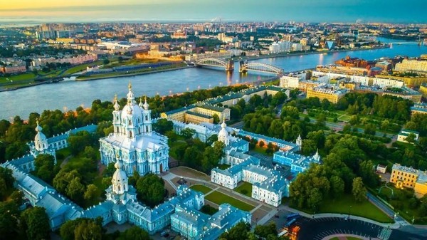 Виртуальная экскурсия «Неповторимый Петербург»