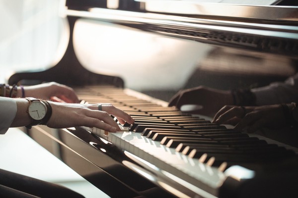 Лекция «Пианист Евгений Кисин — как вундеркинд становится взрослым»