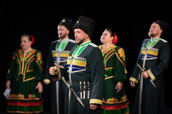 Благотворительный концерт ансамбля «Ставрополье» в социальном Центре
