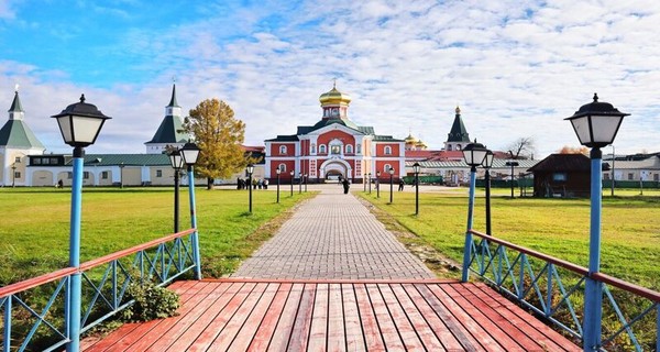 Тур 1 день: путешествие в Валдай и Великий Новгород