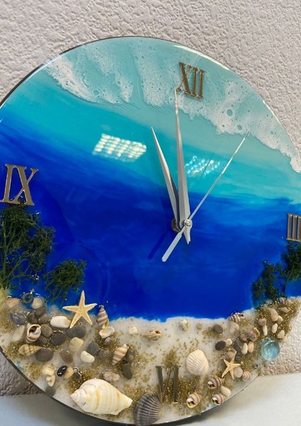 Часы в технике Rezin Art «Море»