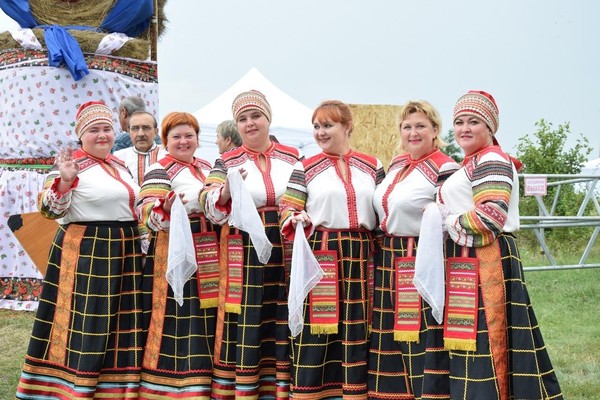 Концерты участников фестиваля «Русь песенная, Русь мастероваяв» в сельских поселениях