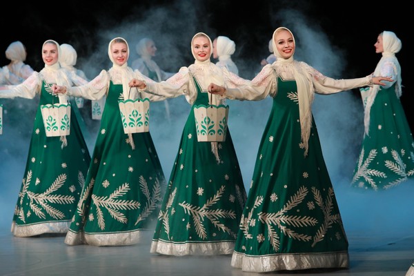 Концерт ансамбля танца Сибири