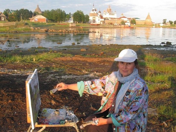 Выставка живописных работ «Семья и школа»