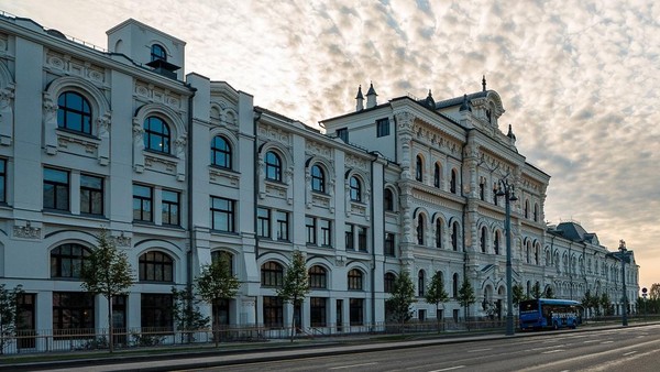 Экскурсия «Твое величество – Политехнический!»