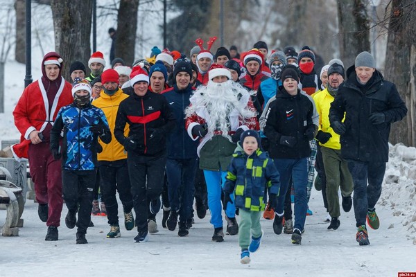 Новогодний забег «На спорте после мандаринов»